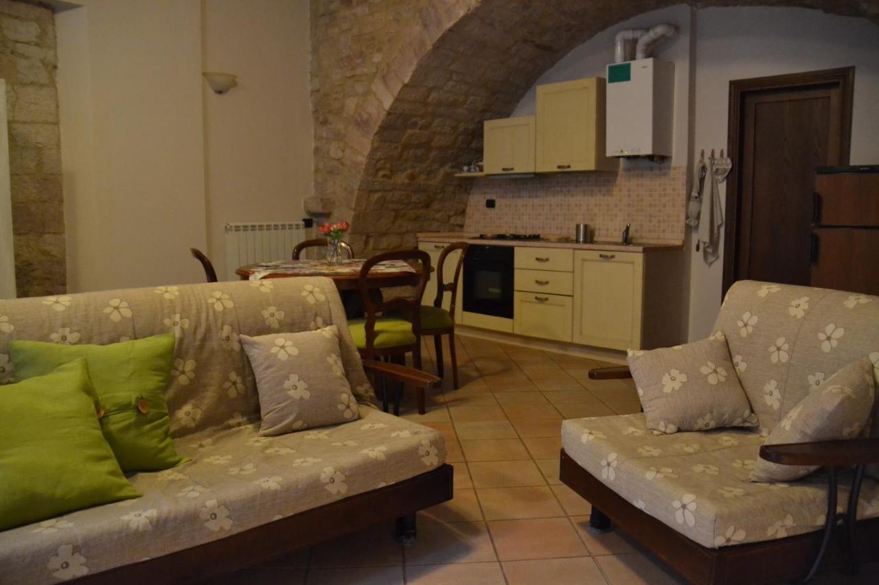 La Chiocciola Assisi Apartment ภายนอก รูปภาพ